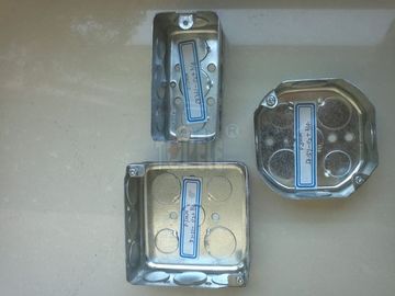 0.6mm، 0.8mm سمك 4  X2  مربع / ثمانية الأطراف صندوق مفيد، صناديق الكهرباء والغلافات